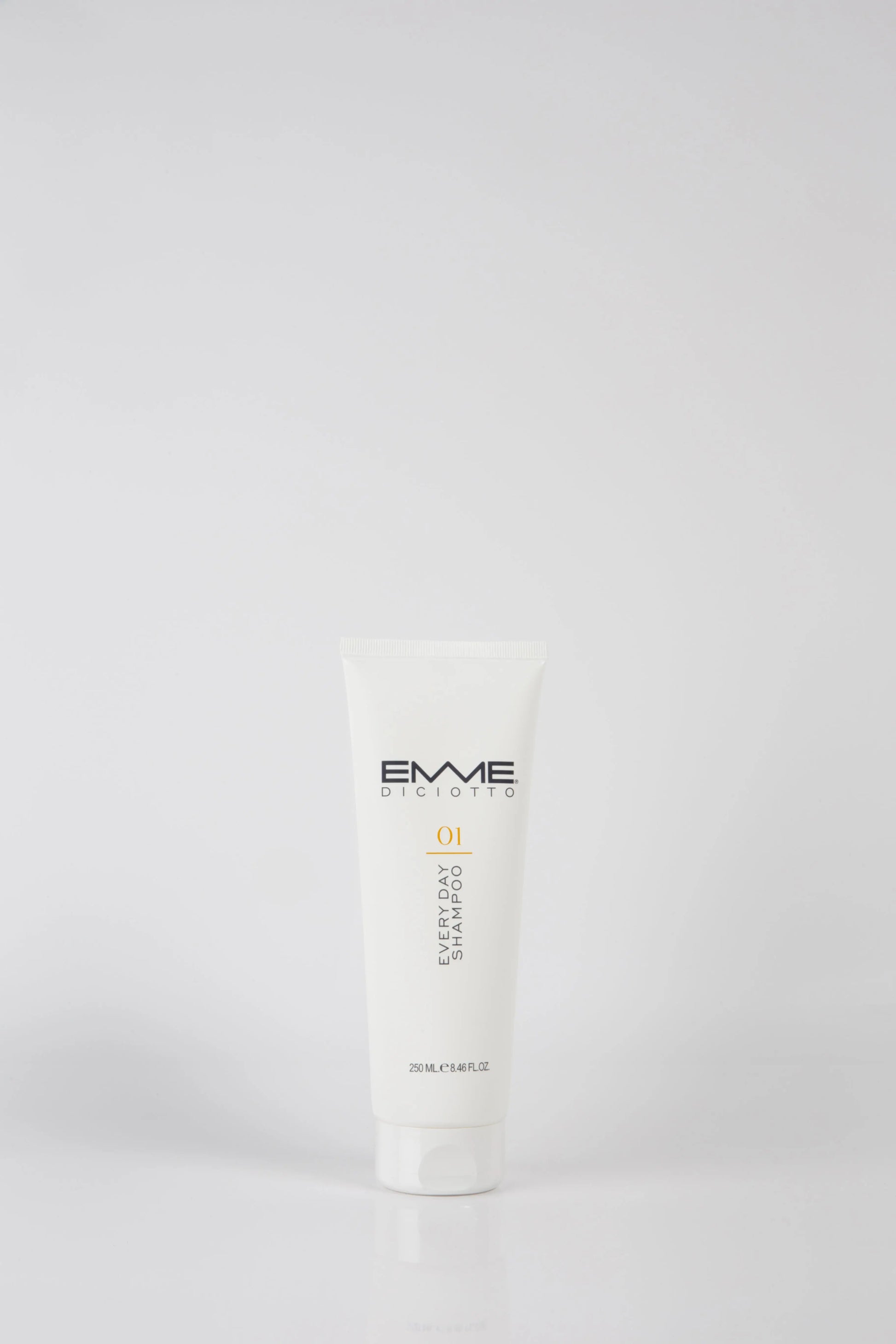 EVERY DAY SHAMPOO sggiovanni somma